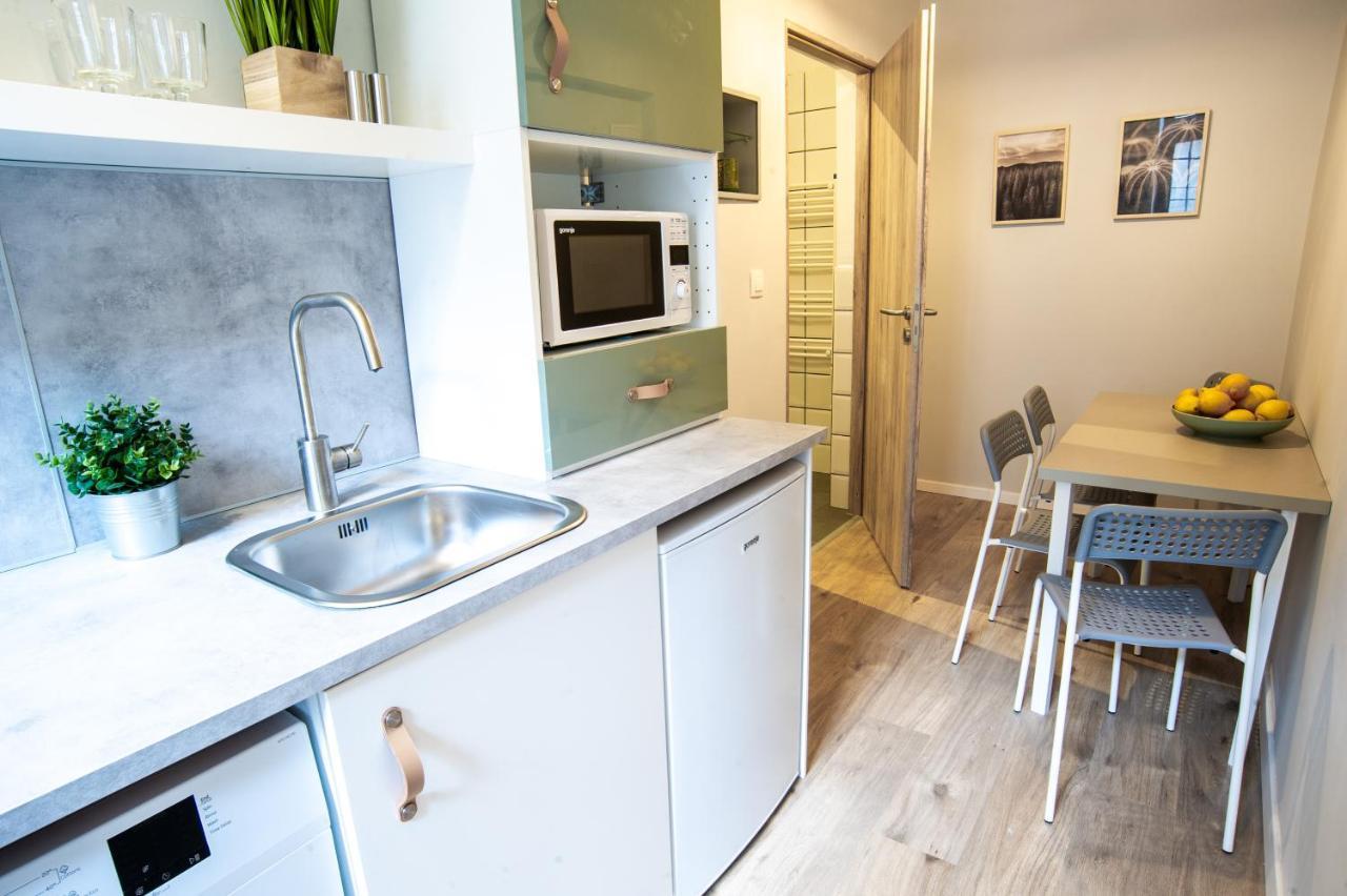 Cozy Apartment On The Boulevard. Budapest Exteriör bild